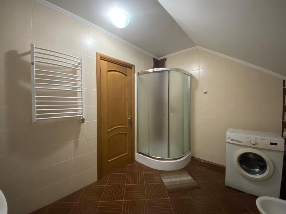 Panorama Townhouse Apartment Polyana (Transcarpathia)