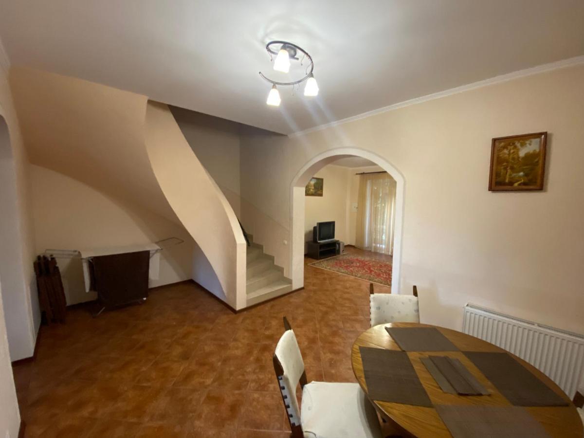 Panorama Townhouse * Polyana (Transcarpathia)