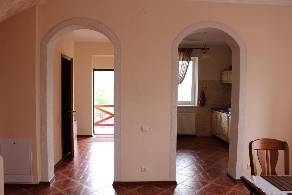 Apartment Panorama Townhouse Polyana (Transcarpathia)